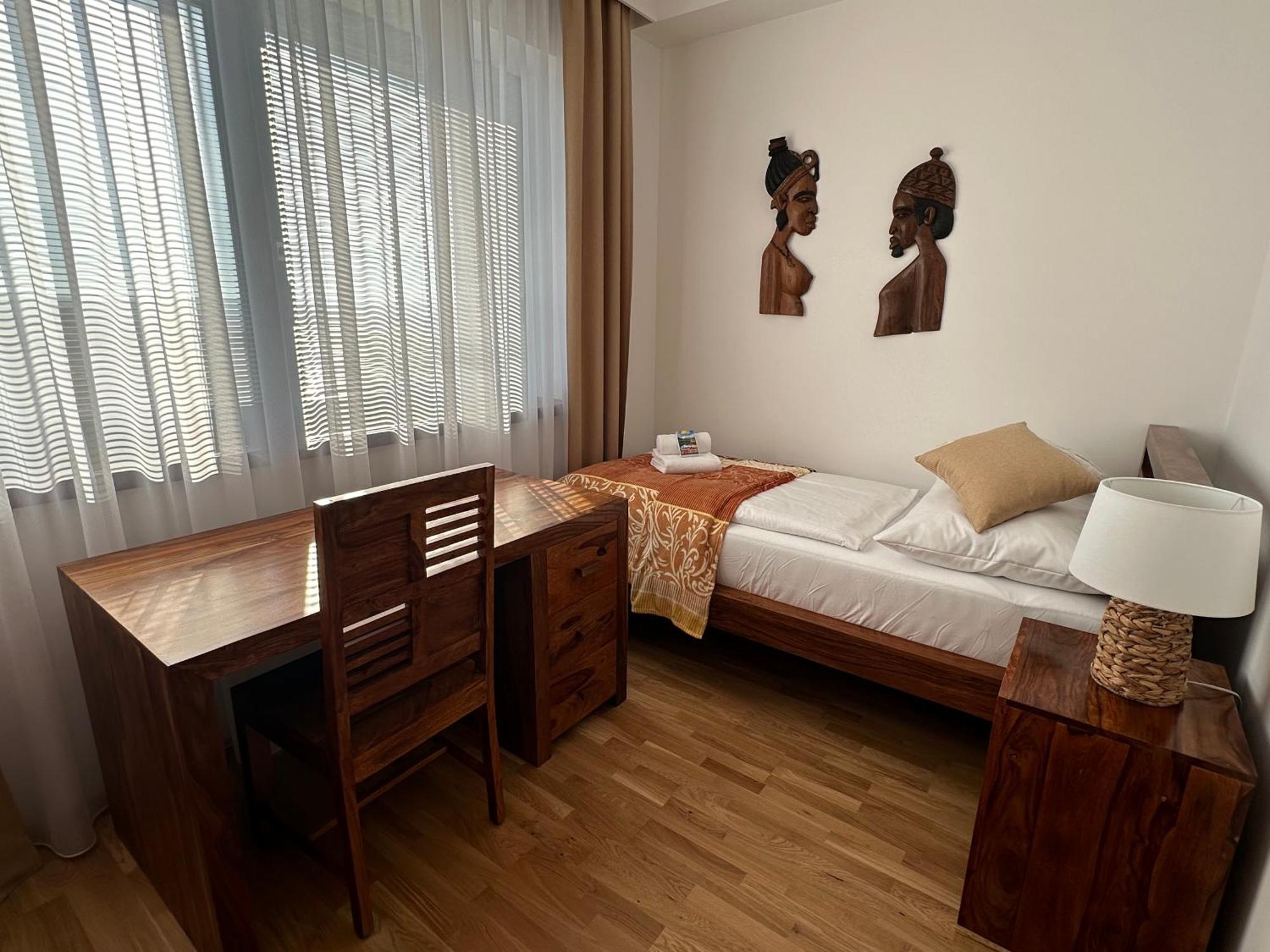 Vysoke Tatry - Isc Resort House For 13 People With 6 Extra Bed Попрад Экстерьер фото
