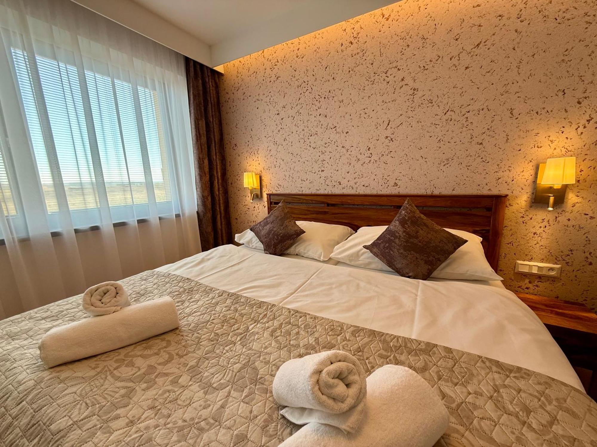 Vysoke Tatry - Isc Resort House For 13 People With 6 Extra Bed Попрад Экстерьер фото