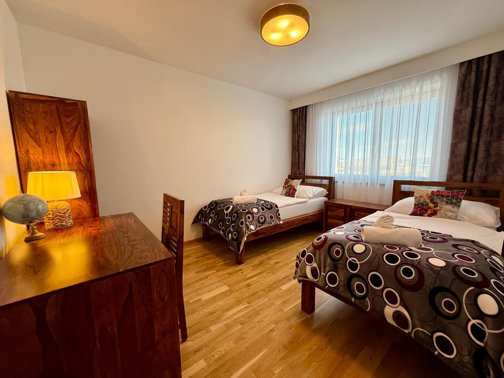 Vysoke Tatry - Isc Resort House For 13 People With 6 Extra Bed Попрад Экстерьер фото